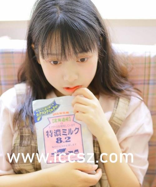 国产害羞清纯小视频在线,窥探清纯少女的私密时光